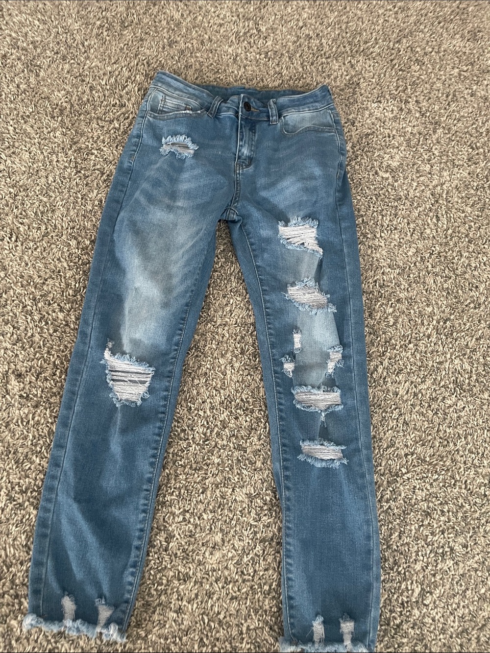 Women’s Distressed Blue Skinny Jeans